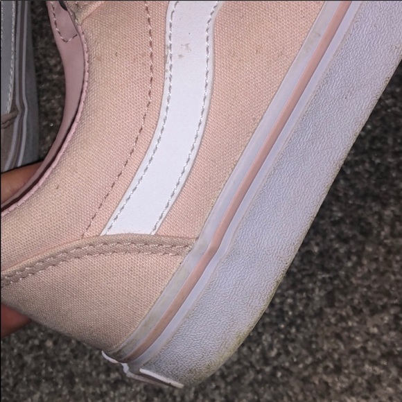 Vans - Picture 3 of 3
